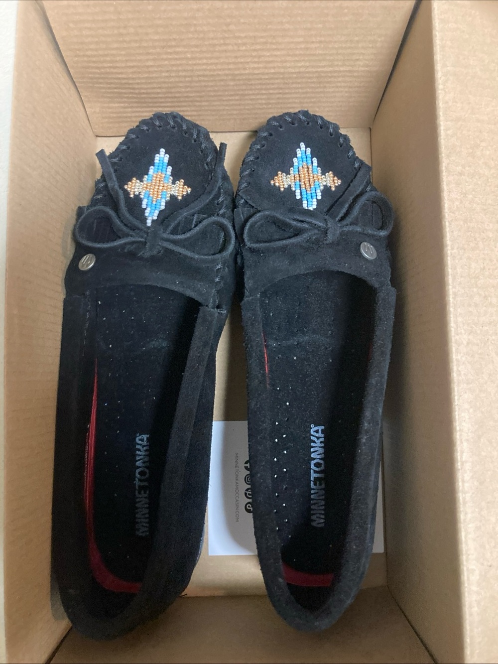 Minnetonka Black Suede Beaded Moccasins with Blue & Tan Accents Comfort Wear NIB